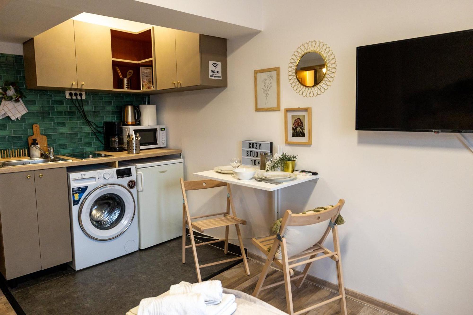 Cozy Studio Retreat - Quiet, Premium Stay Τιμισοάρα Εξωτερικό φωτογραφία