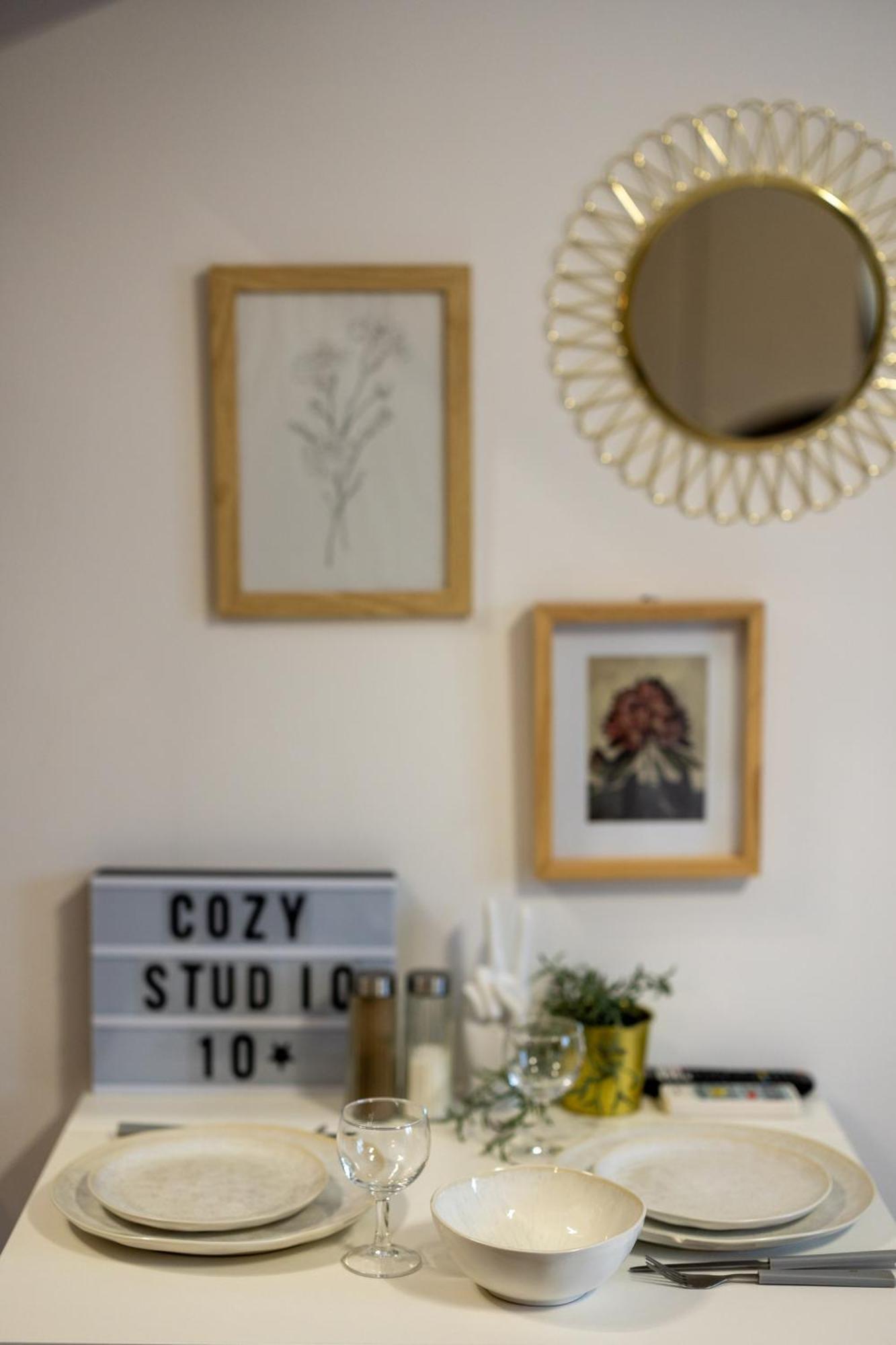 Cozy Studio Retreat - Quiet, Premium Stay Τιμισοάρα Εξωτερικό φωτογραφία