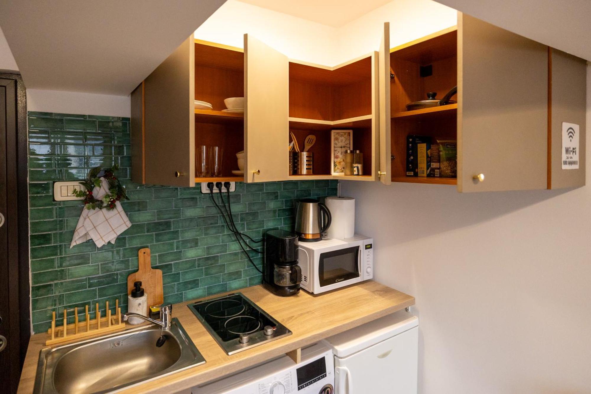 Cozy Studio Retreat - Quiet, Premium Stay Τιμισοάρα Εξωτερικό φωτογραφία