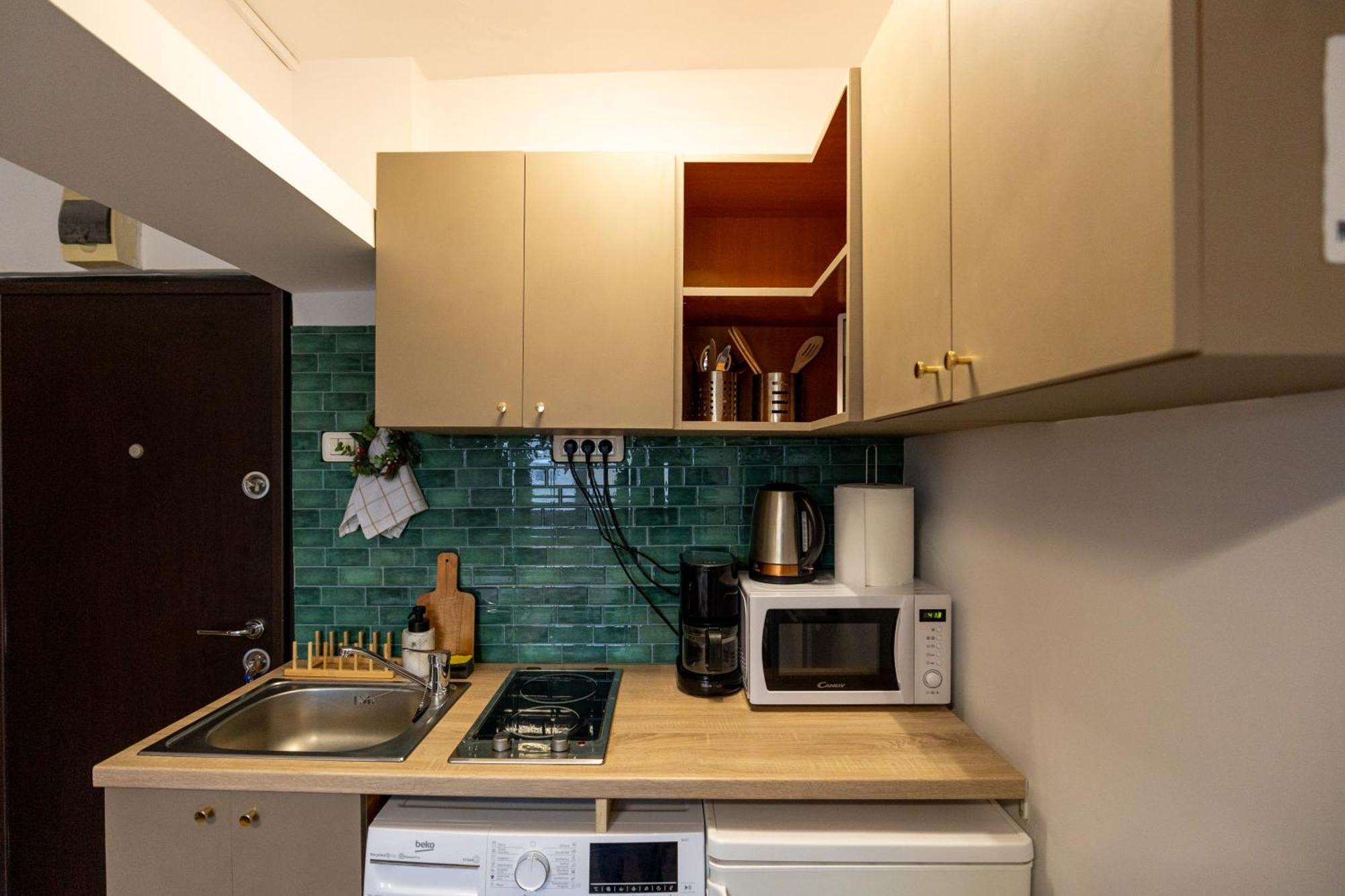Cozy Studio Retreat - Quiet, Premium Stay Τιμισοάρα Εξωτερικό φωτογραφία